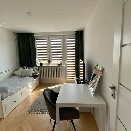 Przy Wiejskiej Apartment